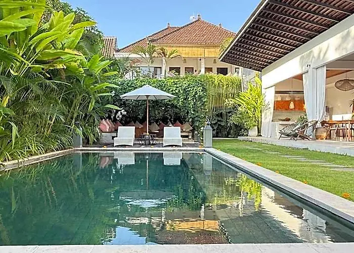 Middle House Bali 4* Canggu (Bali)