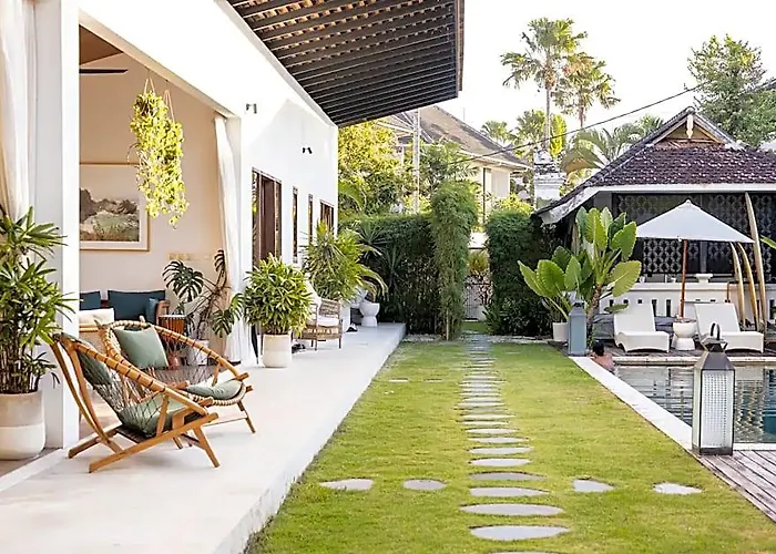 Middle House Bali Hotel