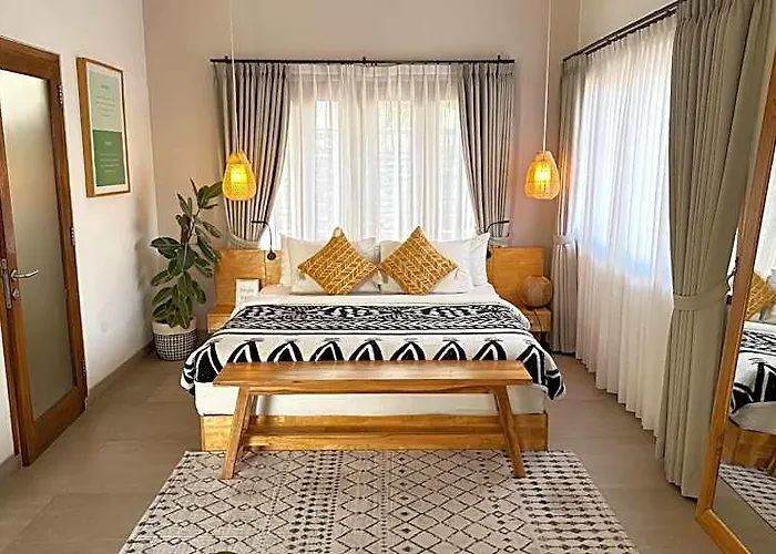 Middle House Bali 4* Canggu (Bali)