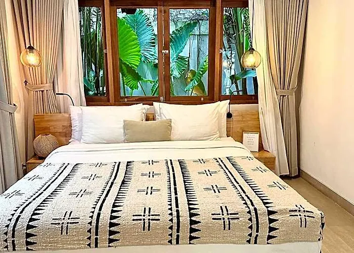Hotel Middle House Bali